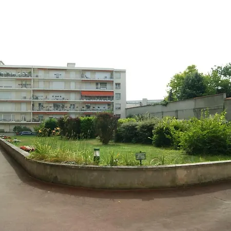 Amicie, Près Centre, Balcon, Linge Et Ménage *